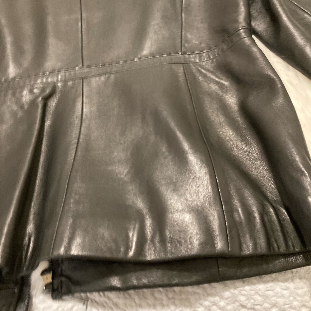 Ladies Jones New York genuine black leather jacket size M - Picture 11 of 11